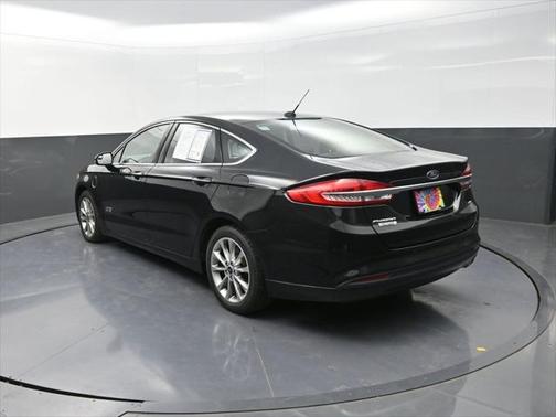 2018 Ford Fusion Energi SE Luxury