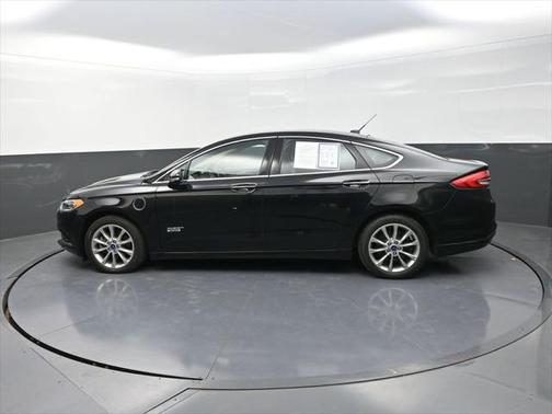 2018 Ford Fusion Energi SE Luxury