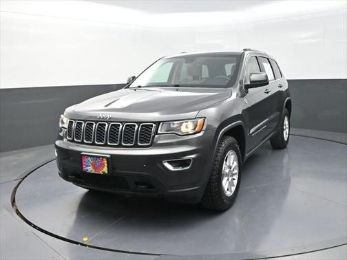 2018 Jeep Grand Cherokee Laredo E