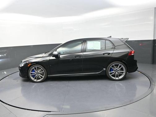 2024 Volkswagen Golf R 2.0T Manual