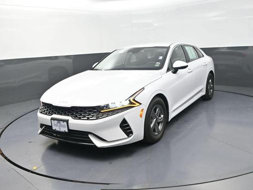 2023 Kia K5 LXS