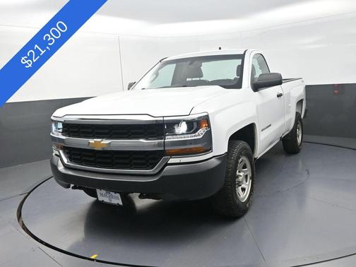 Summit White 2018 Chevrolet Silverado 1500 WT