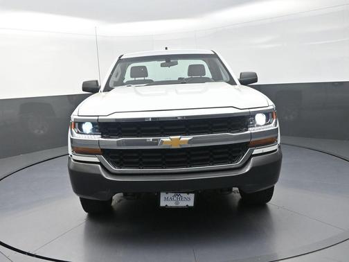 Summit White 2018 Chevrolet Silverado 1500 WT