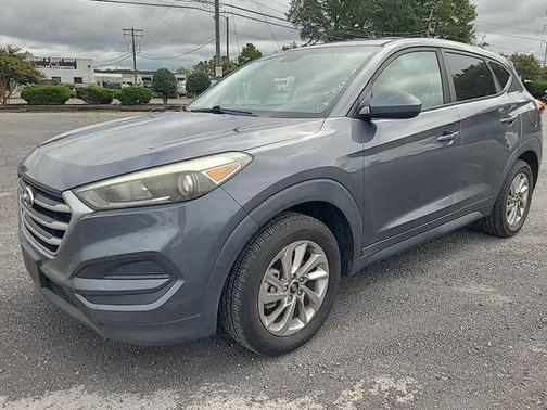 2018 Hyundai TUCSON SE