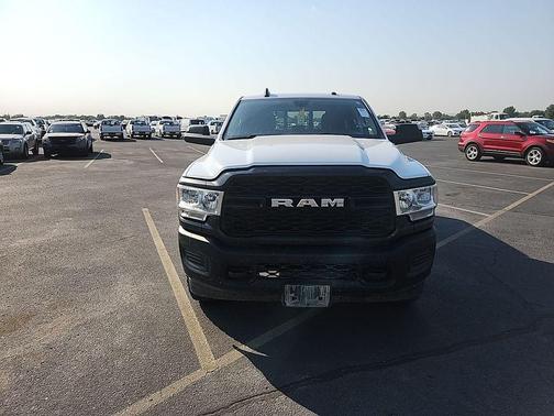 2020 RAM 2500 Tradesman Crew Cab 4X4 6'4' Box