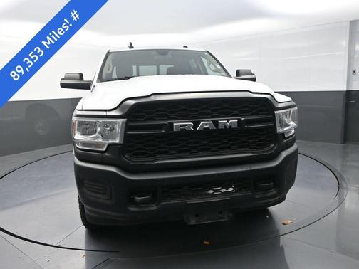 2020 RAM 2500 Tradesman Crew Cab 4X4 6'4' Box