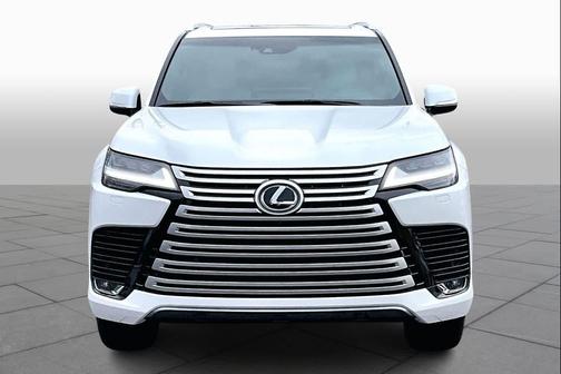 Eminent White Pearl 2024 Lexus LX 600 Luxury