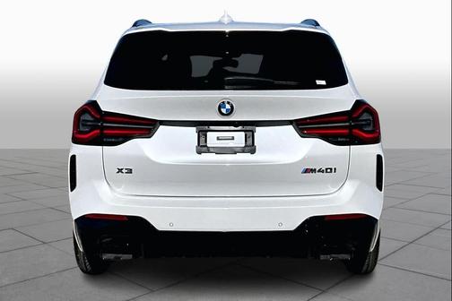 2023 BMW X3 M40i