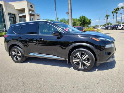 2021 Nissan Rogue SL