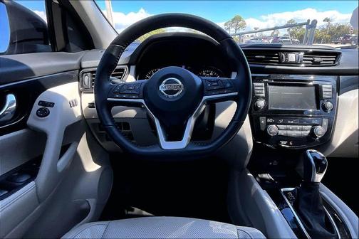 2021 Nissan Rogue Sport SL