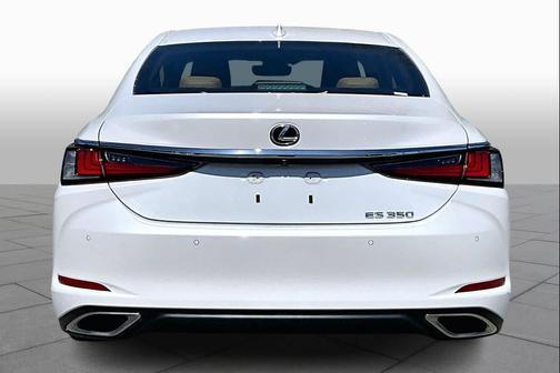 2022 Lexus ES 350 Base