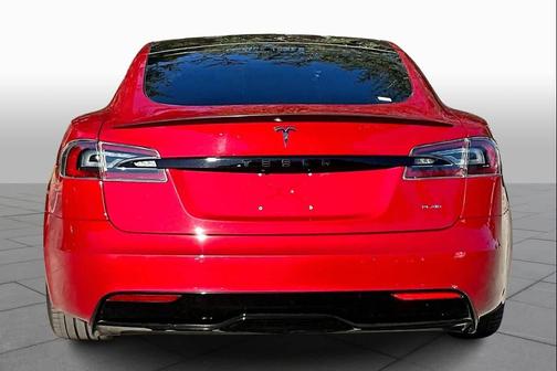 2021 Tesla Model S Plaid
