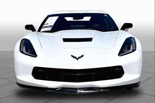 Arctic White 2019 Chevrolet Corvette Stingray