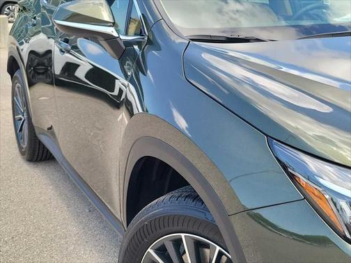 2025 Lexus NX 250 Premium