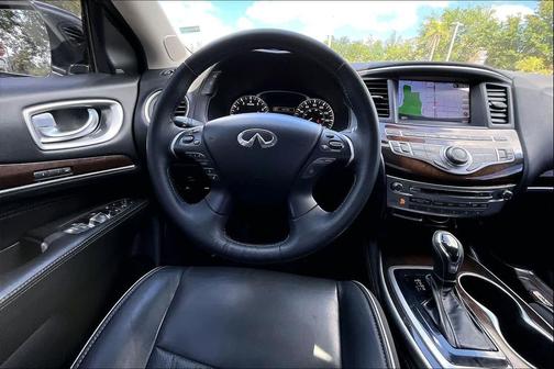 Majestic White 2018 INFINITI QX60 Base