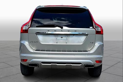2017 Volvo XC60 T5 Dynamic