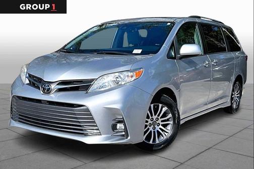 2019 Toyota Sienna XLE
