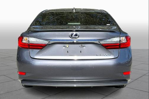 2016 Lexus ES 300h Base