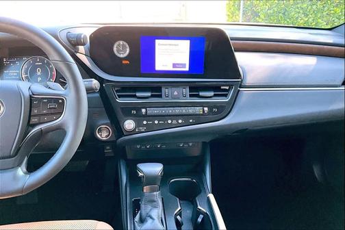 2023 Lexus ES 350 Base