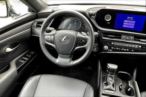 2023 Lexus ES 350 Base