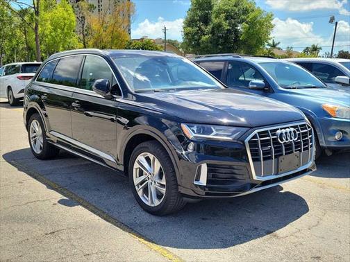 2020 Audi Q7 55 Premium Plus