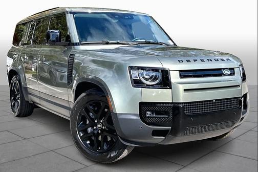 2023 Land Rover Defender 130 SE