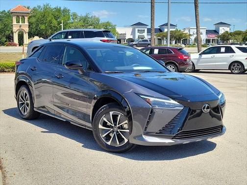 2023 Lexus RZ 450e Premium
