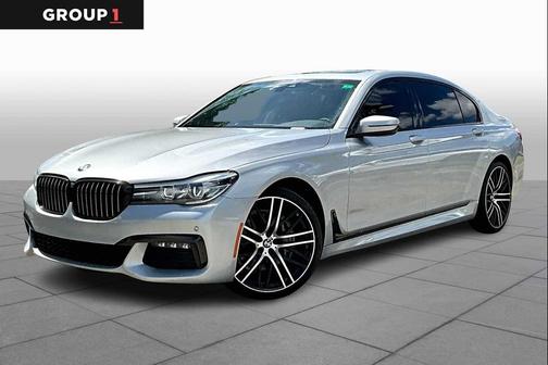 2019 BMW 740 740i