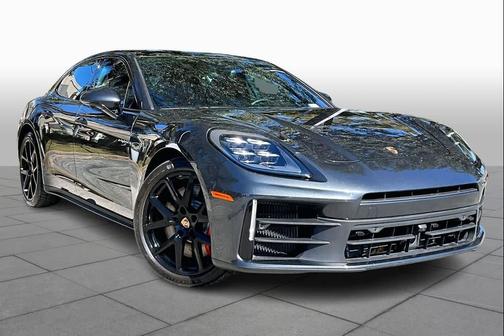 2025 Porsche Panamera 4S