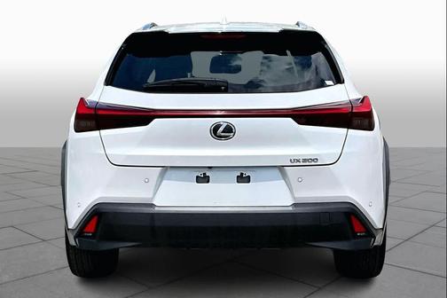 Eminent White Pearl 2021 Lexus UX 200 Base