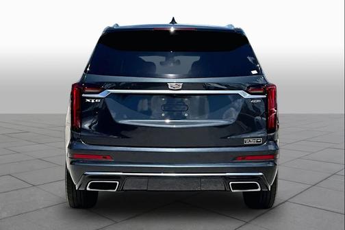 Wilder Metallic 2021 Cadillac XT6 Premium Luxury FWD