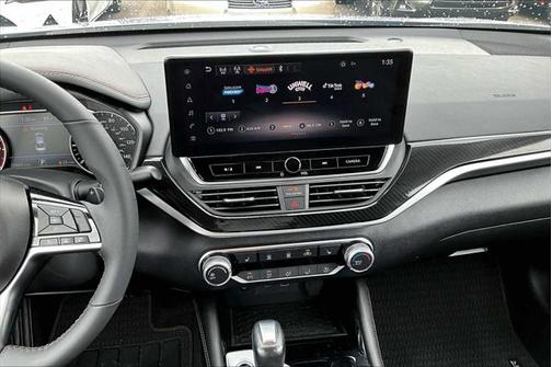 2024 Nissan Altima SR FWD