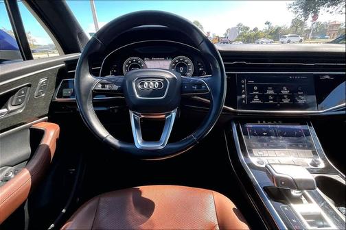 2021 Audi Q7 55 Premium Plus