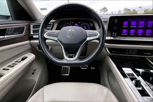 2024 Volkswagen Atlas 2.0T SEL Premium R-Line 4MOTION