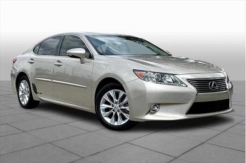 2015 Lexus ES 300h Base