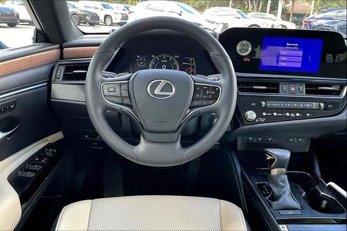 2023 Lexus ES 350 Base
