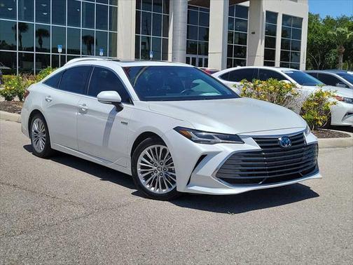 2021 Toyota Avalon Hybrid Limited