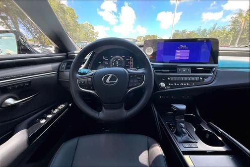 Cloudburst Gray 2025 Lexus ES 300h Base