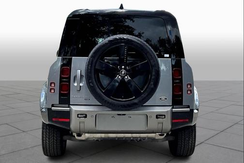 2022 Land Rover Defender 110 X-Dynamic HSE