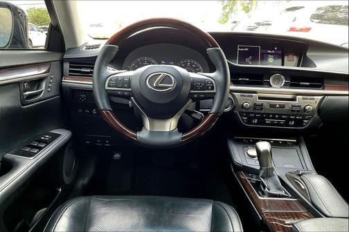 2017 Lexus ES 350 Base