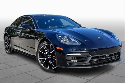2022 Porsche Panamera 4S