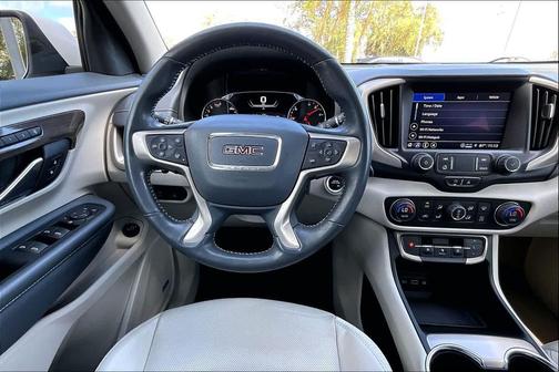 2022 GMC Terrain Denali