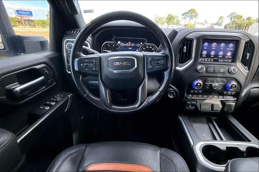 2022 GMC Sierra 2500 AT4