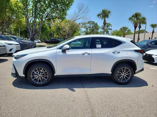 2025 Lexus NX 250 Base