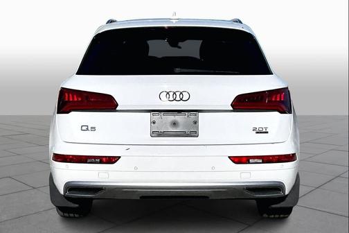 2018 Audi Q5 2.0T Prestige