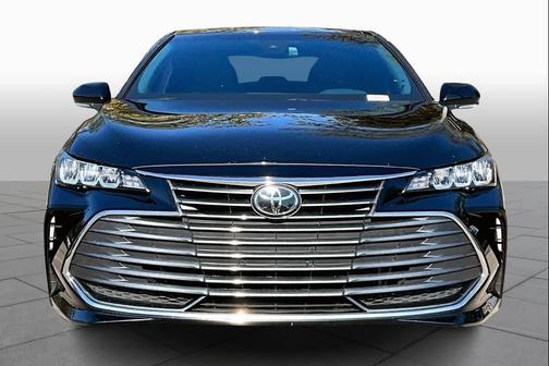 2022 Toyota Avalon XLE