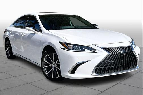 2025 Lexus ES 300h Base