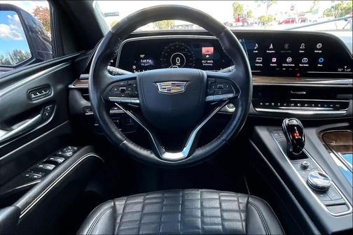 2023 Cadillac Escalade Sport Platinum