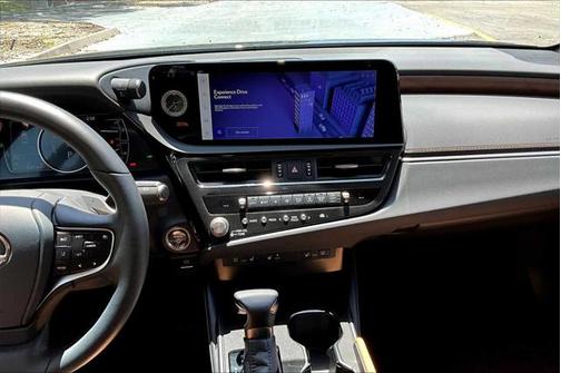 2025 Lexus ES 300h Base