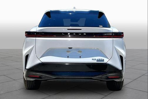 Eminent White Pearl 2023 Lexus RZ 450e Luxury